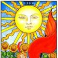 Major Arcana Tarot Sun: pystysuoran ja ylösalaisin olevan kortin merkitys